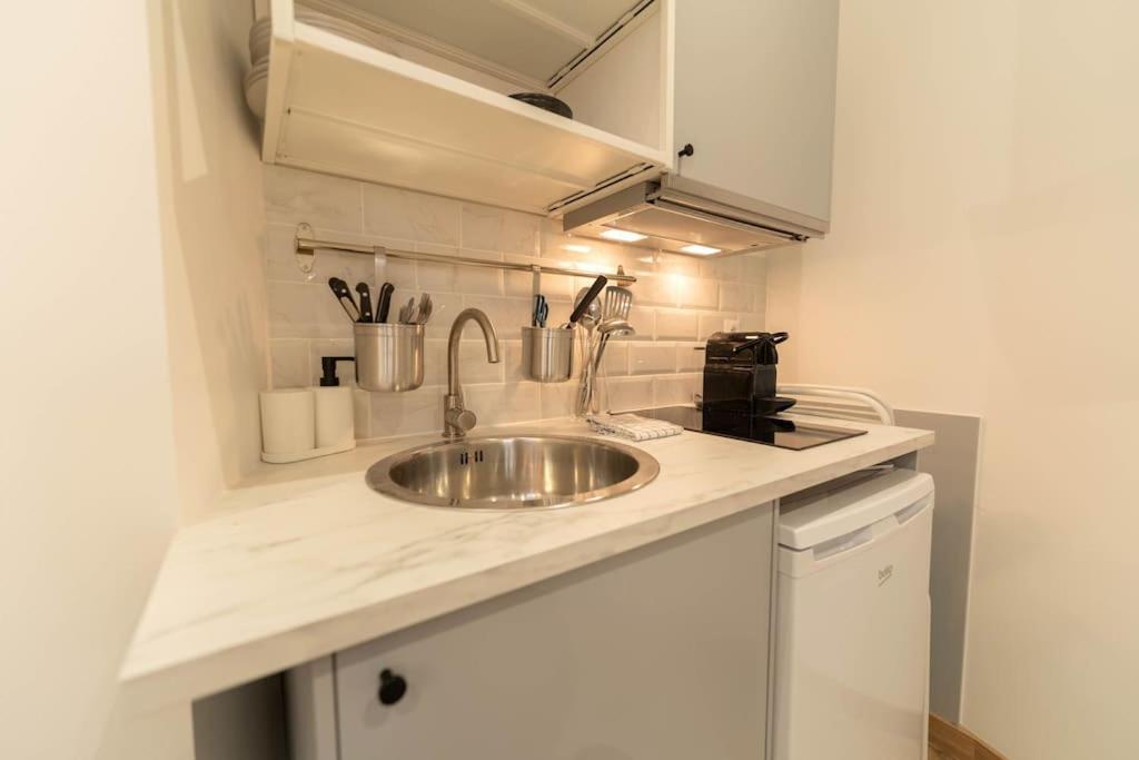 Ag 4 Calif 4 Galaxie Apartment Nizza